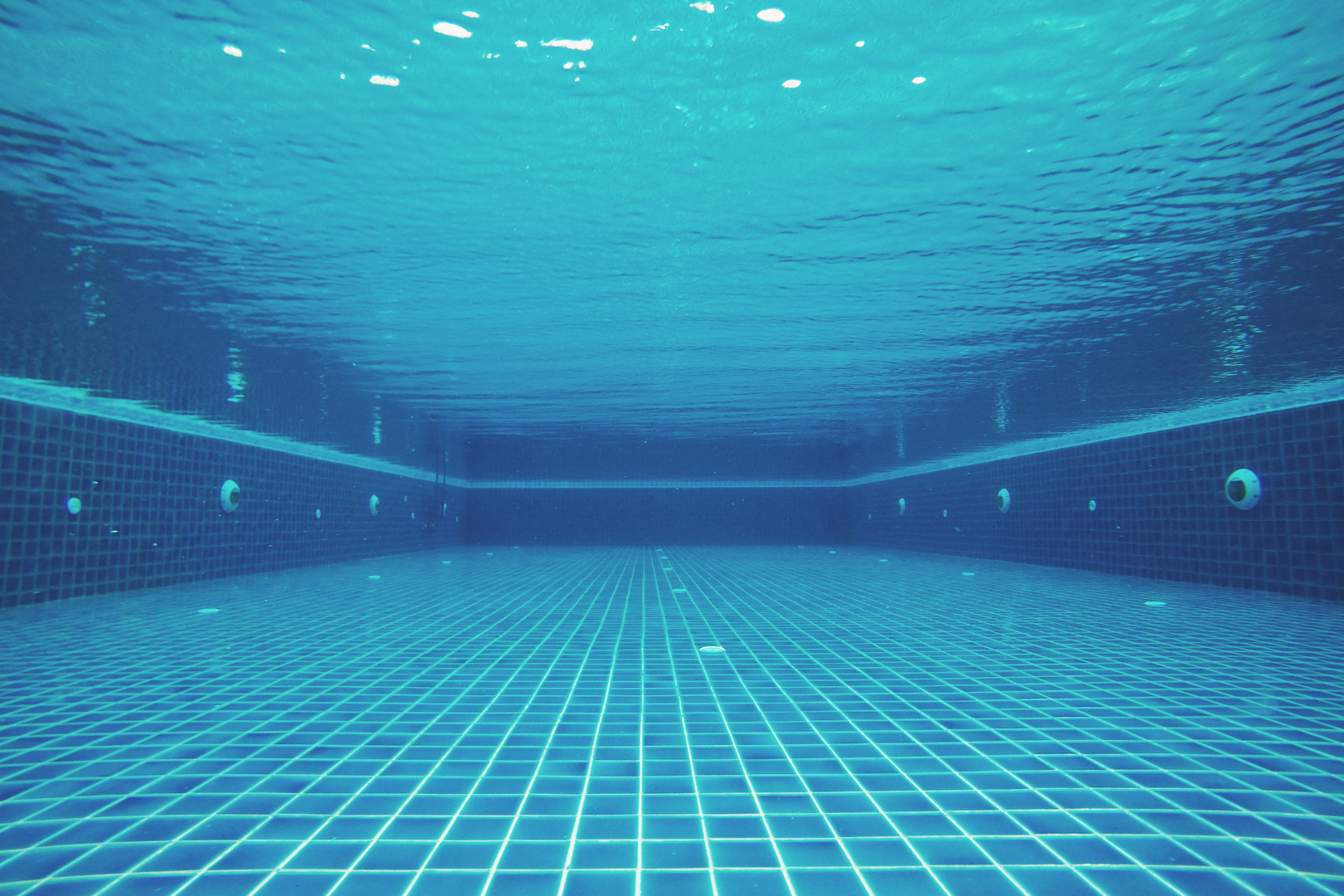 Underground pool leak repair 